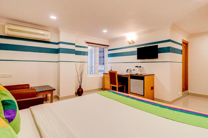 Room 11 of 65