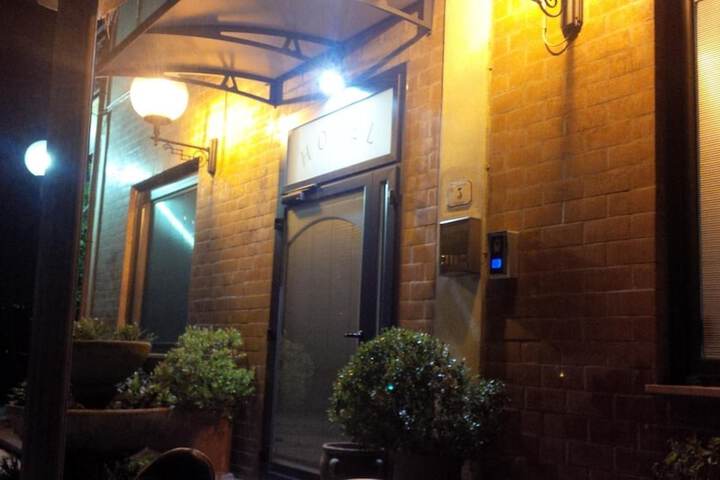 Hotel 53 of 63