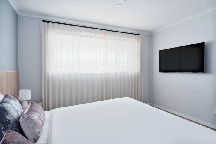 Room 4 of 29