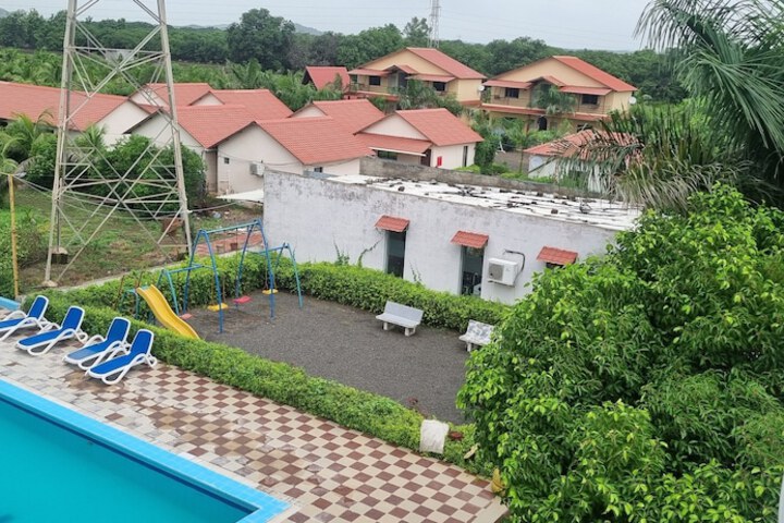 Hotel 53 of 70