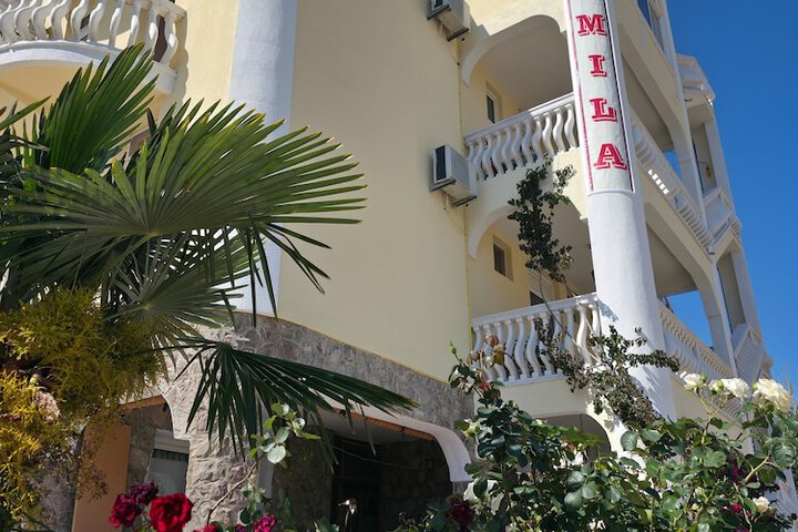 Bogumila Hotel