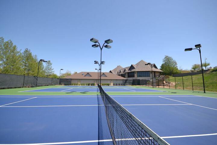 Tennis court