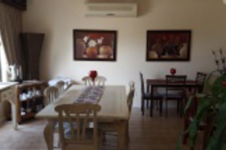 Dining 54 of 168