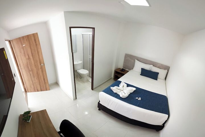 Room 64 of 92