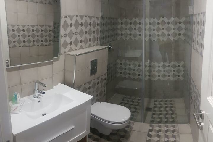 Room 26 of 31