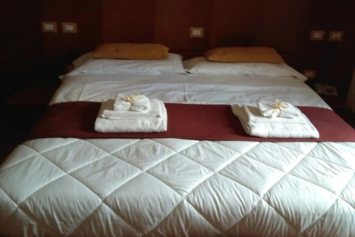 guest_rooms