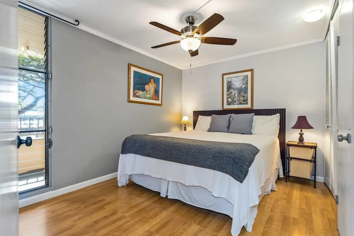 Room 6 of 26