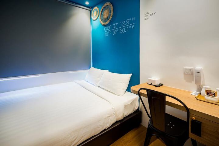 Room 14 of 45