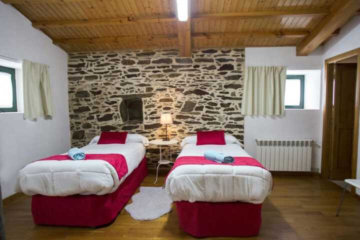 Room 3 of 6