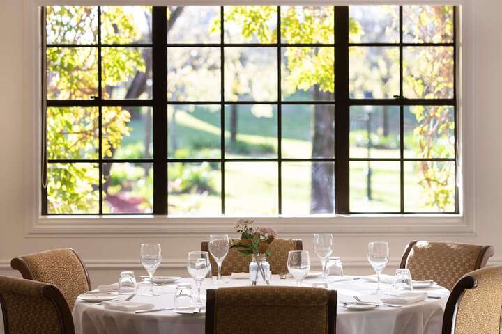 Dining 88 of 138