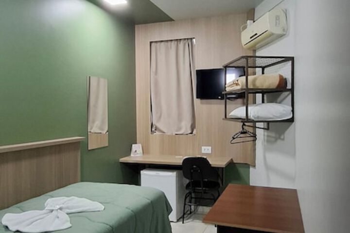 Room 20 of 36