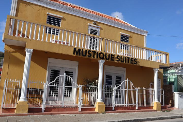 Hotel 68 of 70