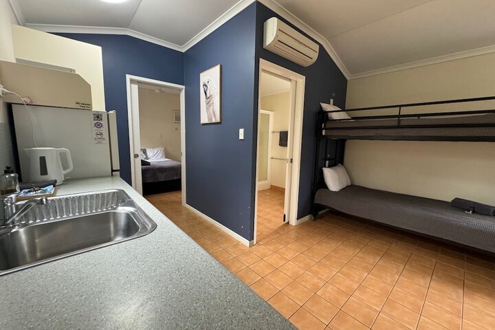 Room 16 of 52