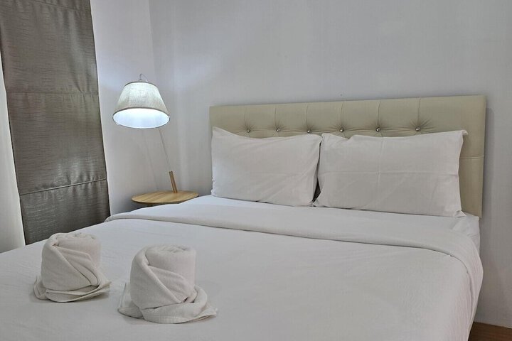 Room 4 of 23