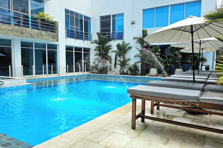 Pool 43 of 58