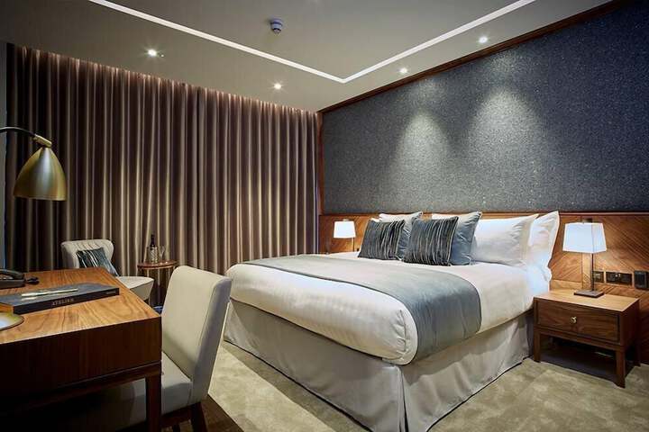 Room 16 of 43