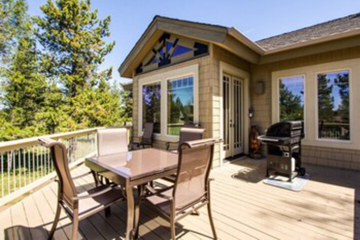 Terrace/Patio 4 of 43