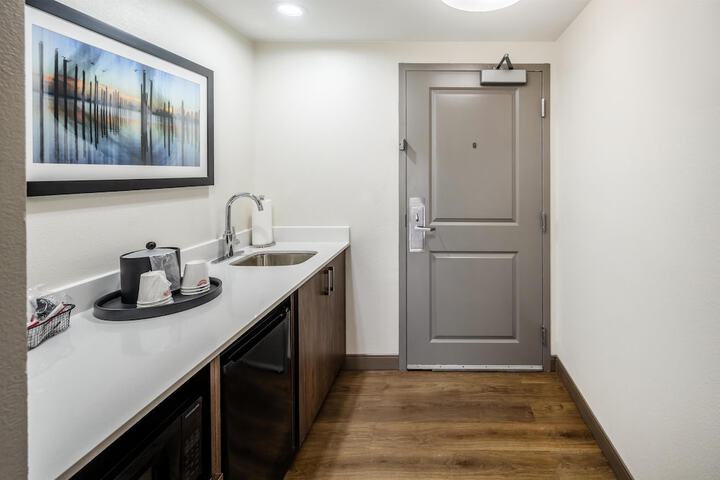 Minibar
