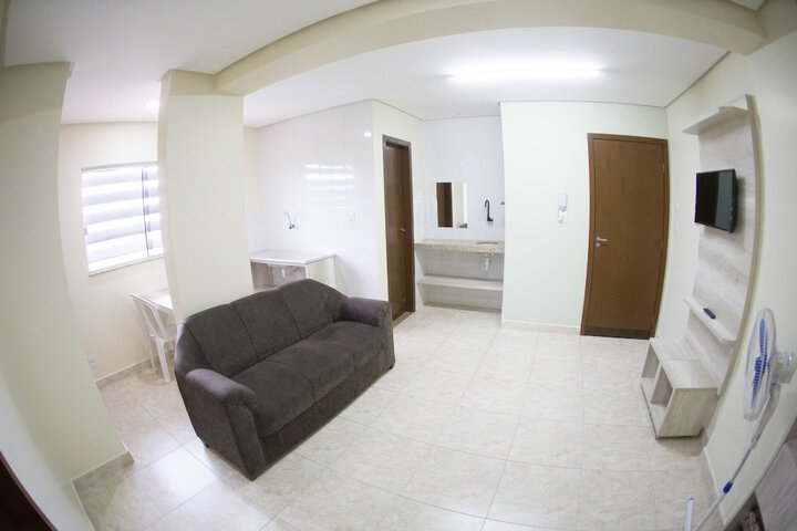 Room 15 of 34