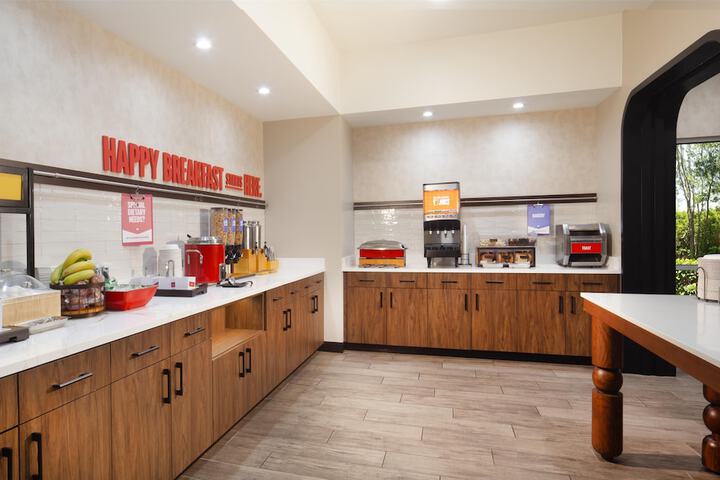 Breakfast area