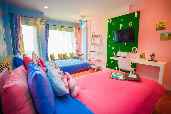 Room 21 of 172