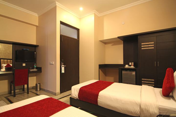 Room 16 of 47