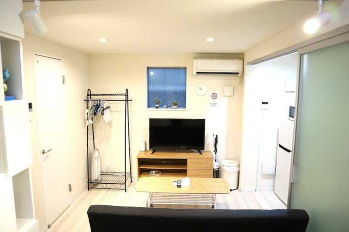 Room 81 of 143