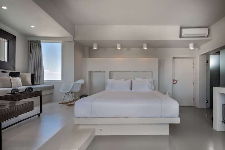 Room 14 of 181