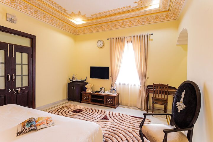 Room 14 of 45