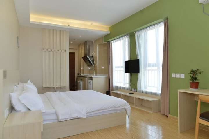 Room 25 of 26