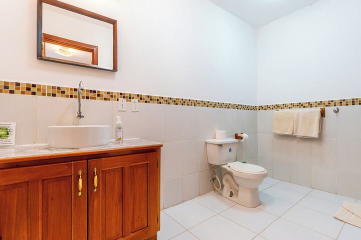 Room 20 of 35
