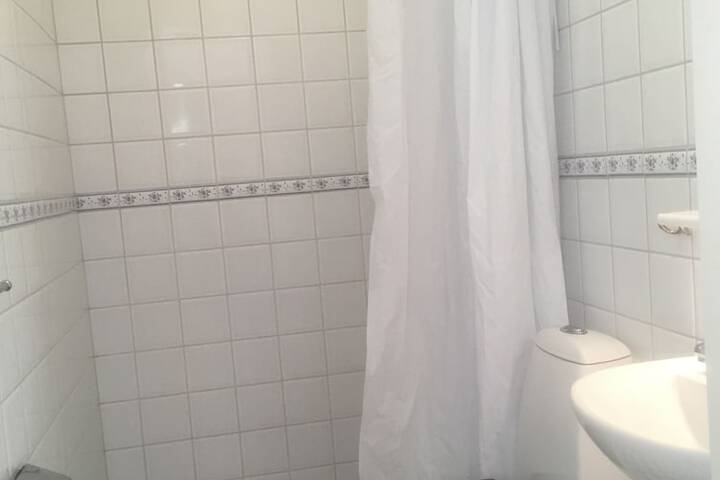 Room 45 of 71
