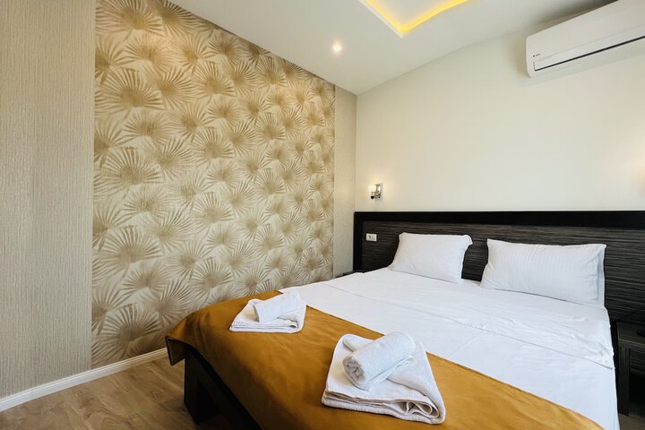 Room 10 of 54