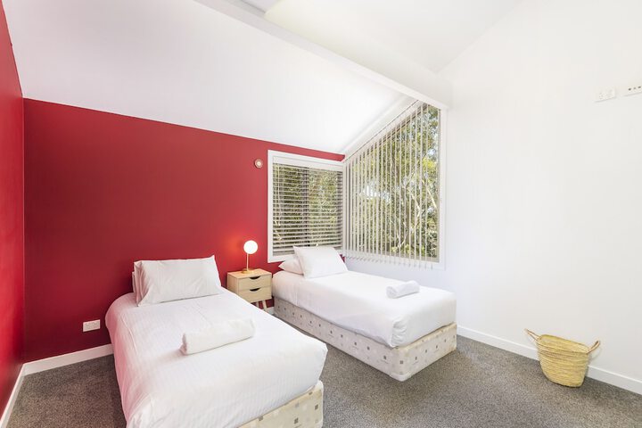 Room 20 of 148