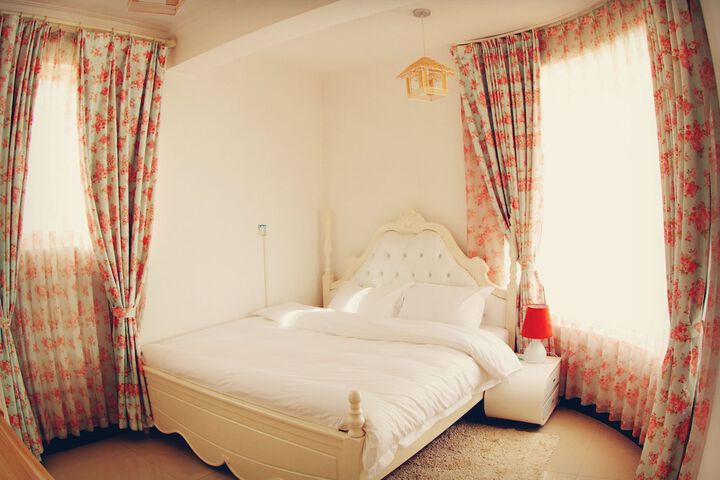 Room 7 of 57