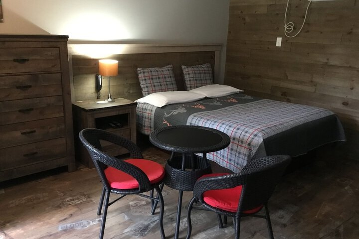 Room 40 of 61