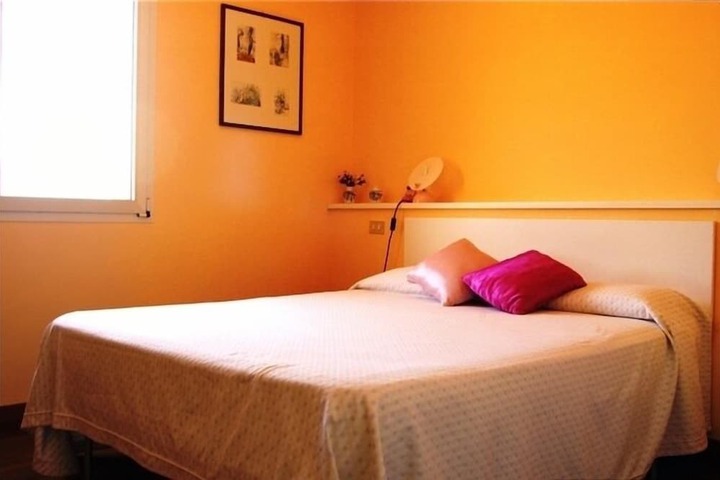 Room 7 of 53