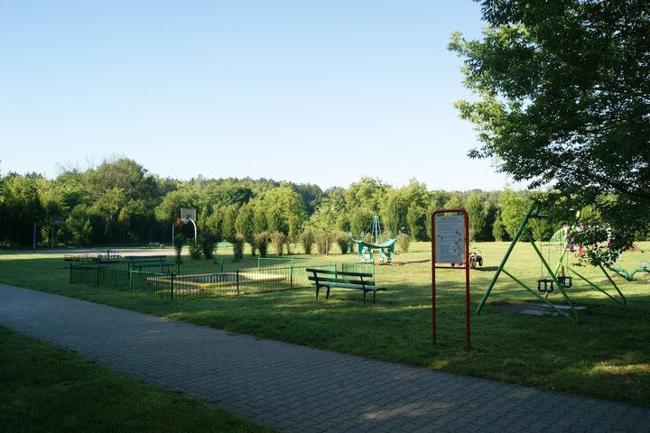 Children's play area - outdoor