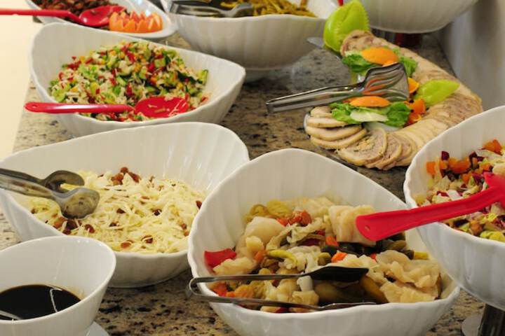 Dining 95 of 160
