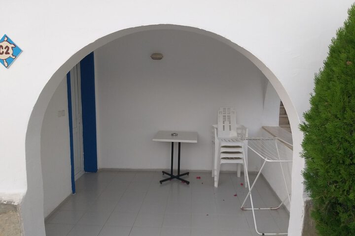 Room 8 of 14