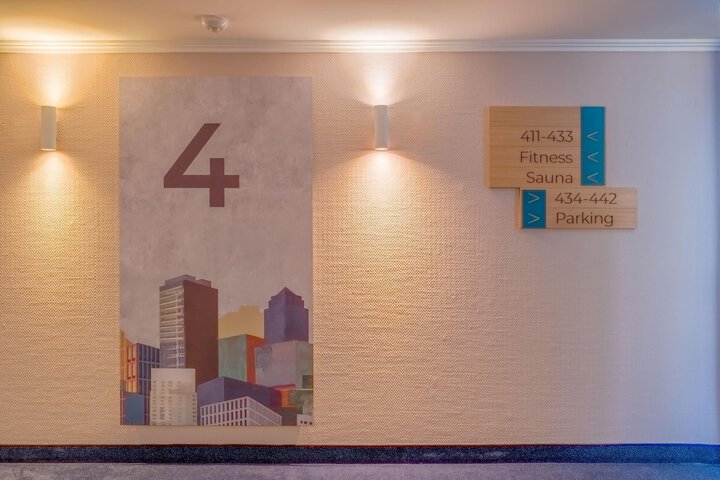 Hotel Interior 4 of 98
