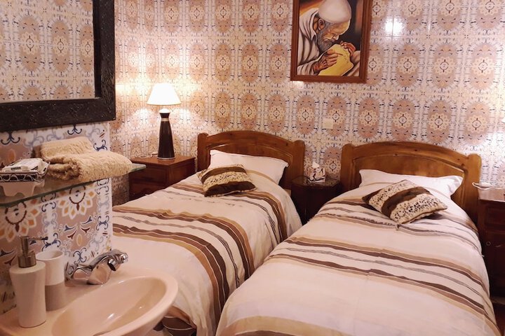 Room 16 of 31