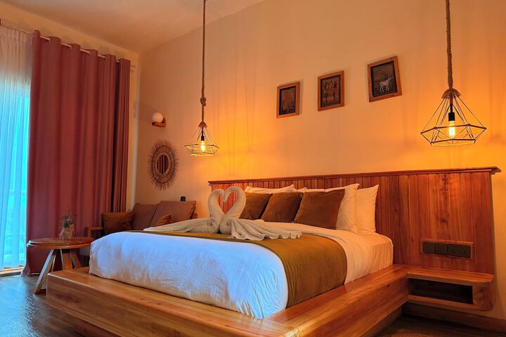 Room 12 of 70