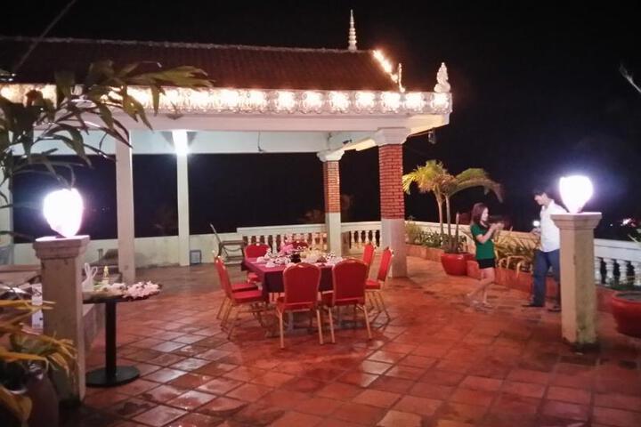 Jasmine Hotel