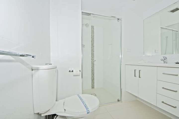 Room 124 of 182