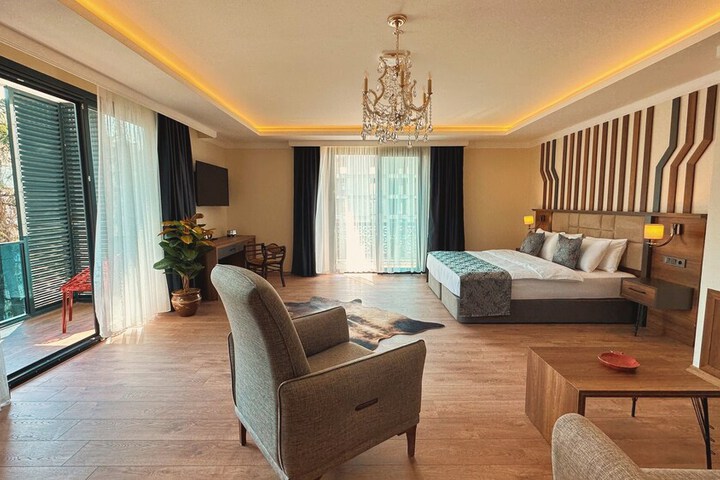 Room 25 of 41