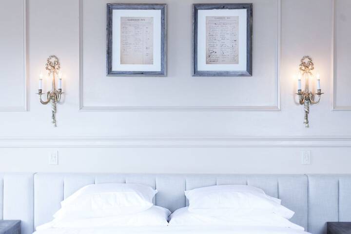 Room 32 of 55