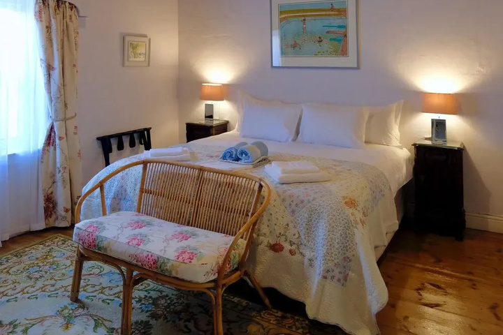 Room 3 of 14