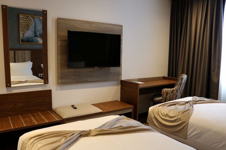 Room 18 of 57
