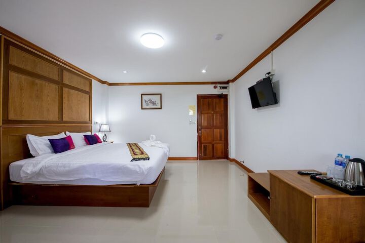 Room 29 of 49